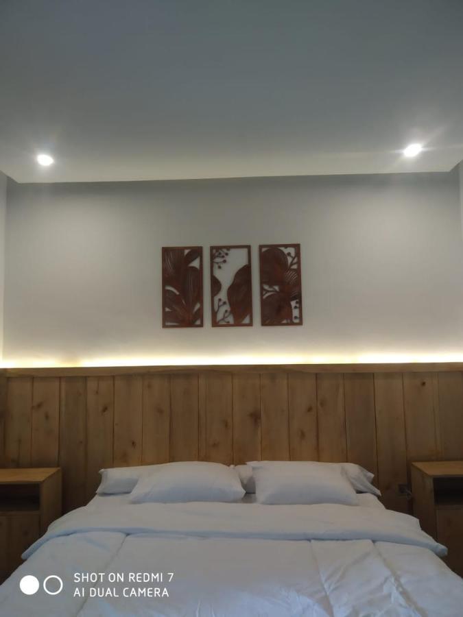 Cemare Cottage Lembar  Esterno foto